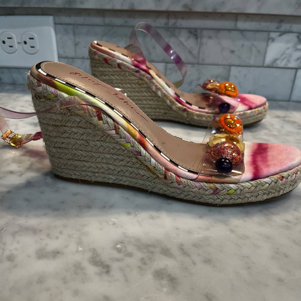 Betsey Johnson Rope Wedge “Elli” Sandals; Size 5 - Picture 9 of 13
